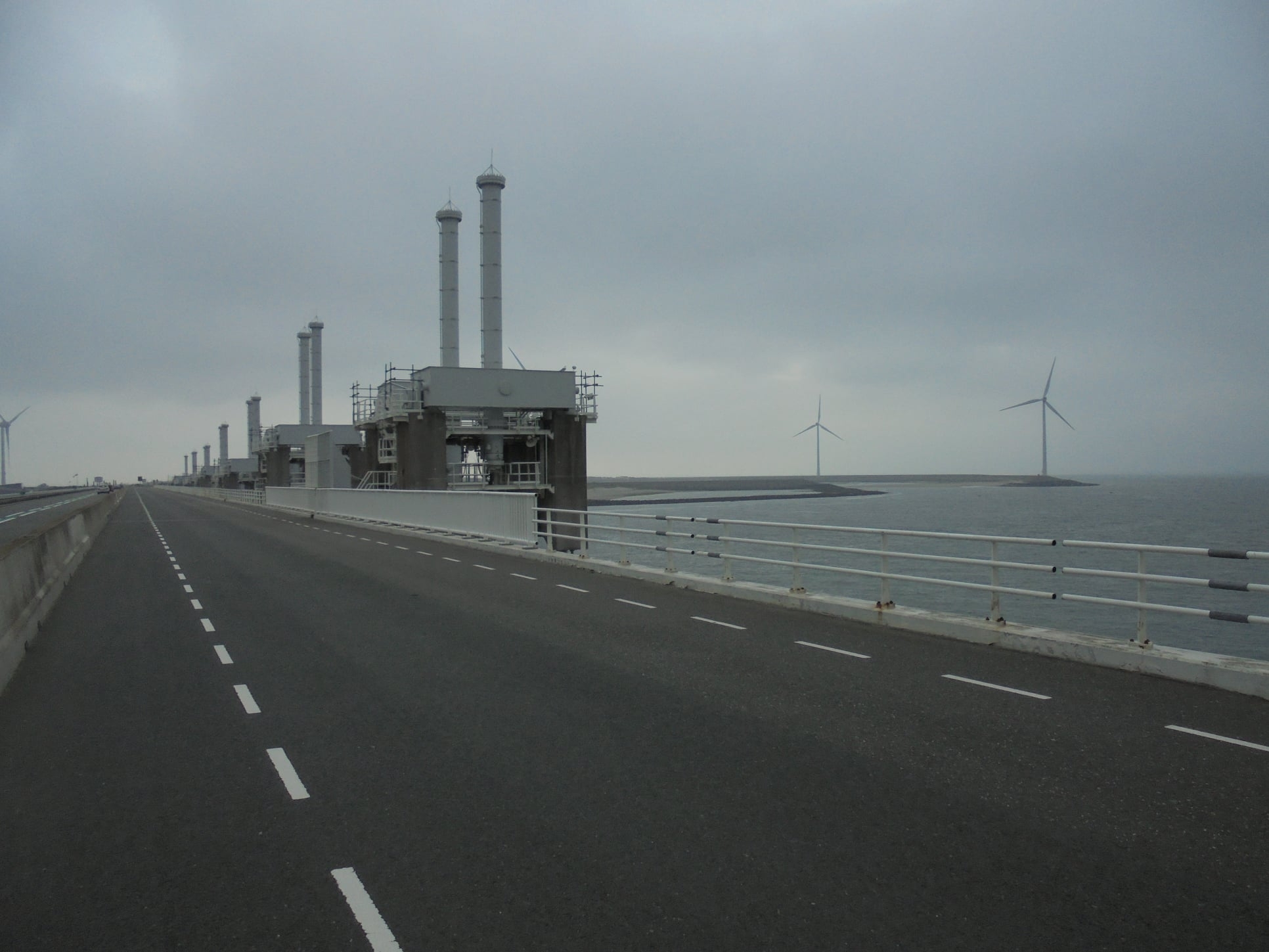 Afsluitdijk.jpg