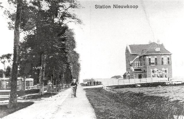 Nieuwkoop  (repro prentbriefkaart).jpg