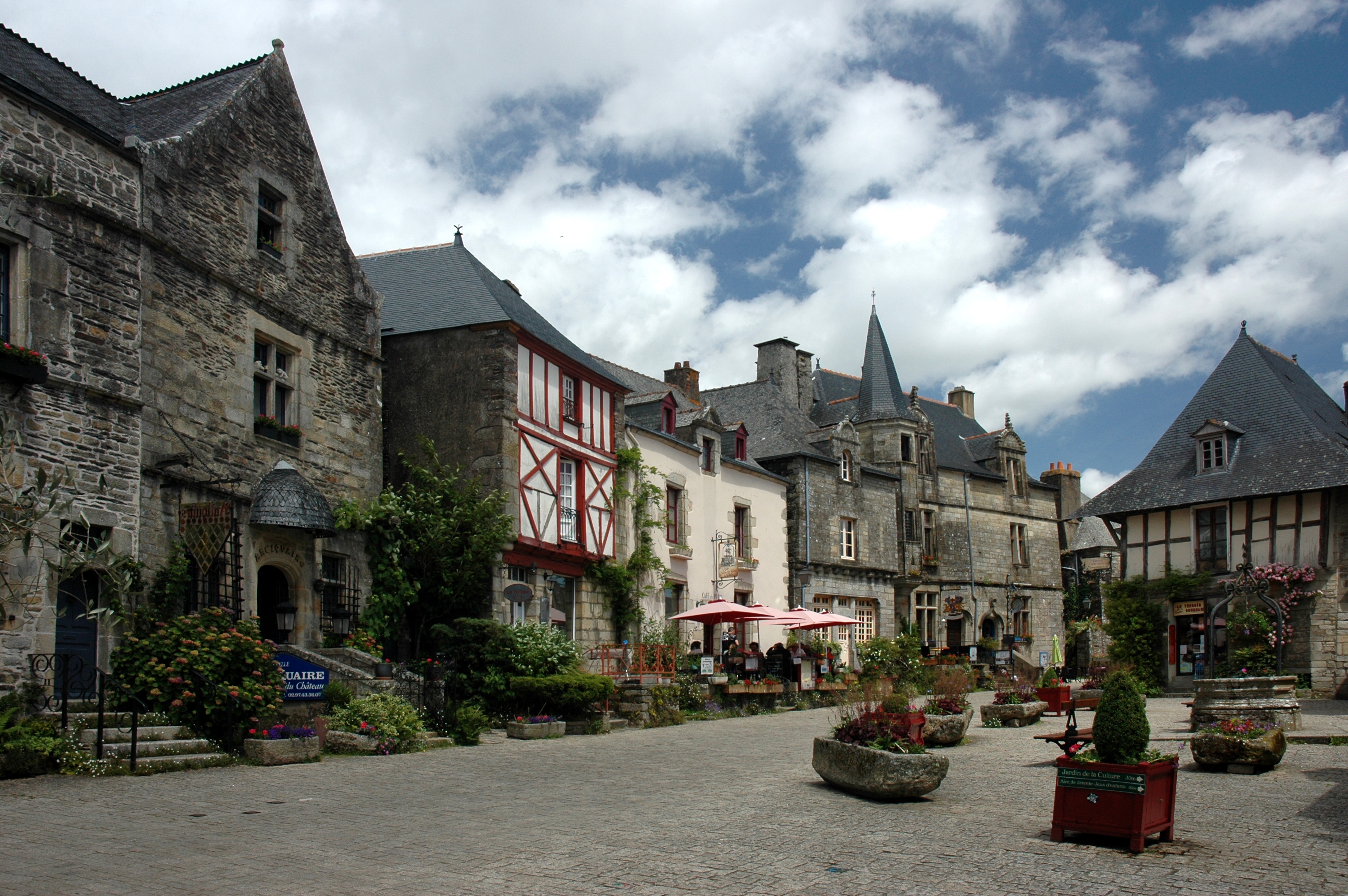 Rochefort_en_Terre_1.jpg